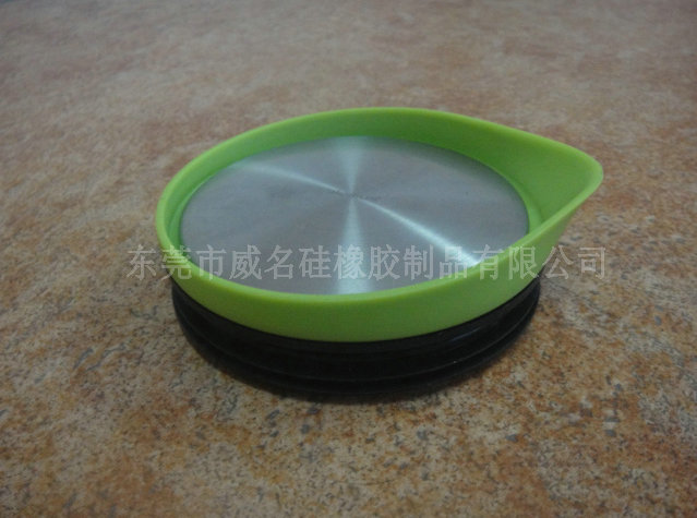 如何評(píng)估不銹鋼硅塑膠蓋子的耐腐蝕性能